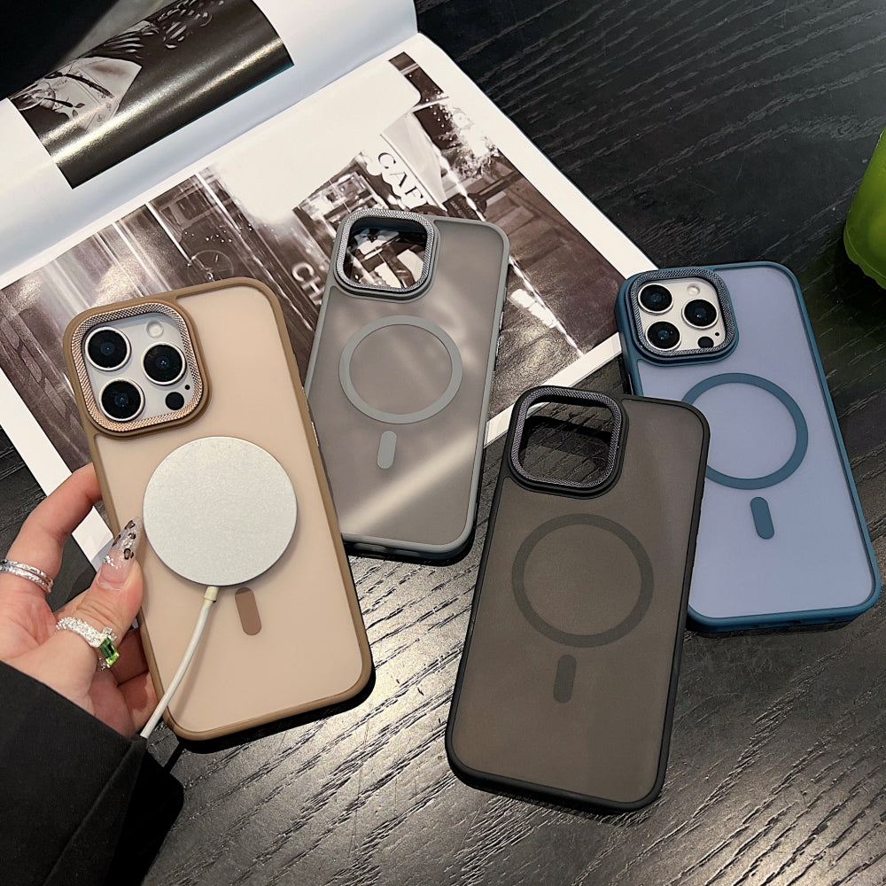 Metal Smoke Magsafe Phone Case